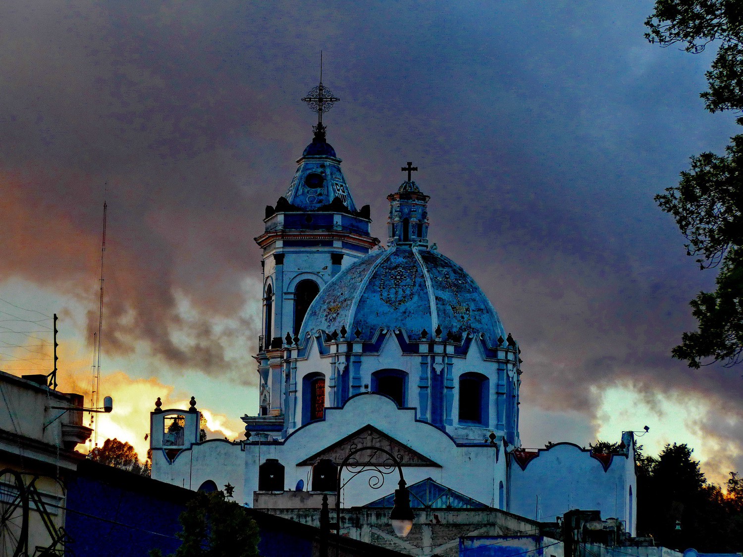 Church in Toluca at sunset